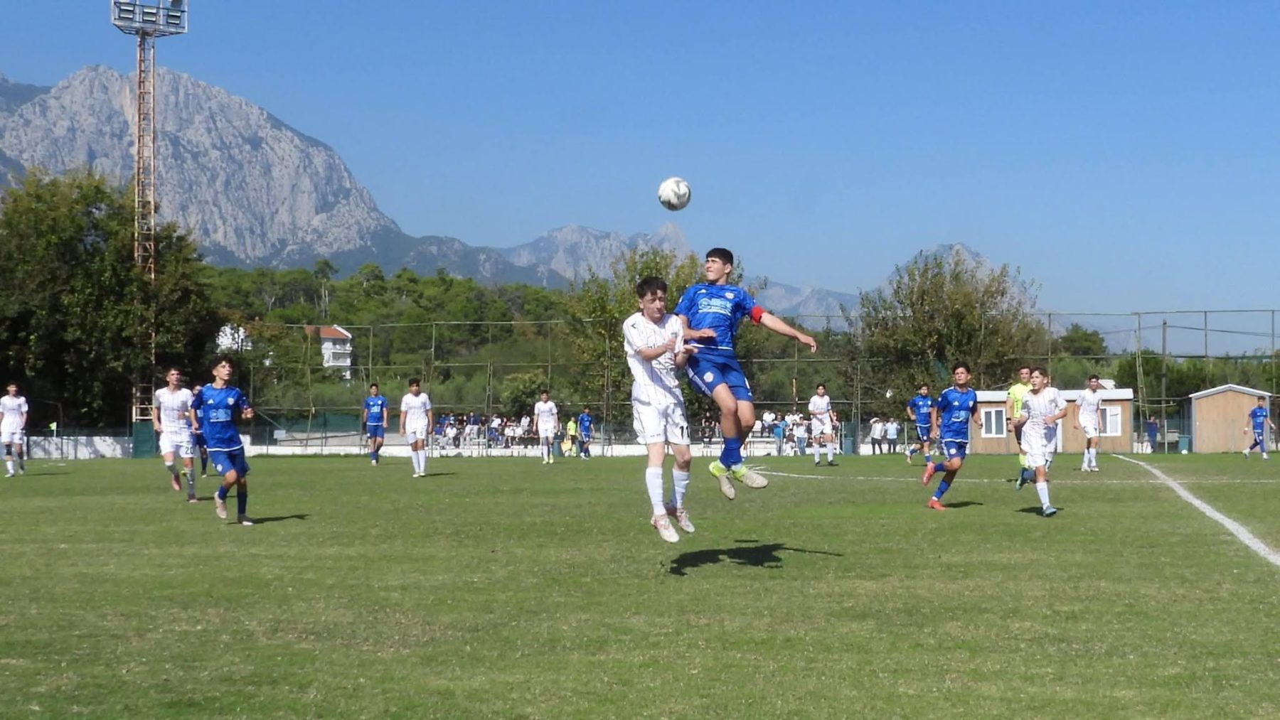 Kemer Derbisi'nde Gülen Taraf Kemer Belediye Oldu: 2-0