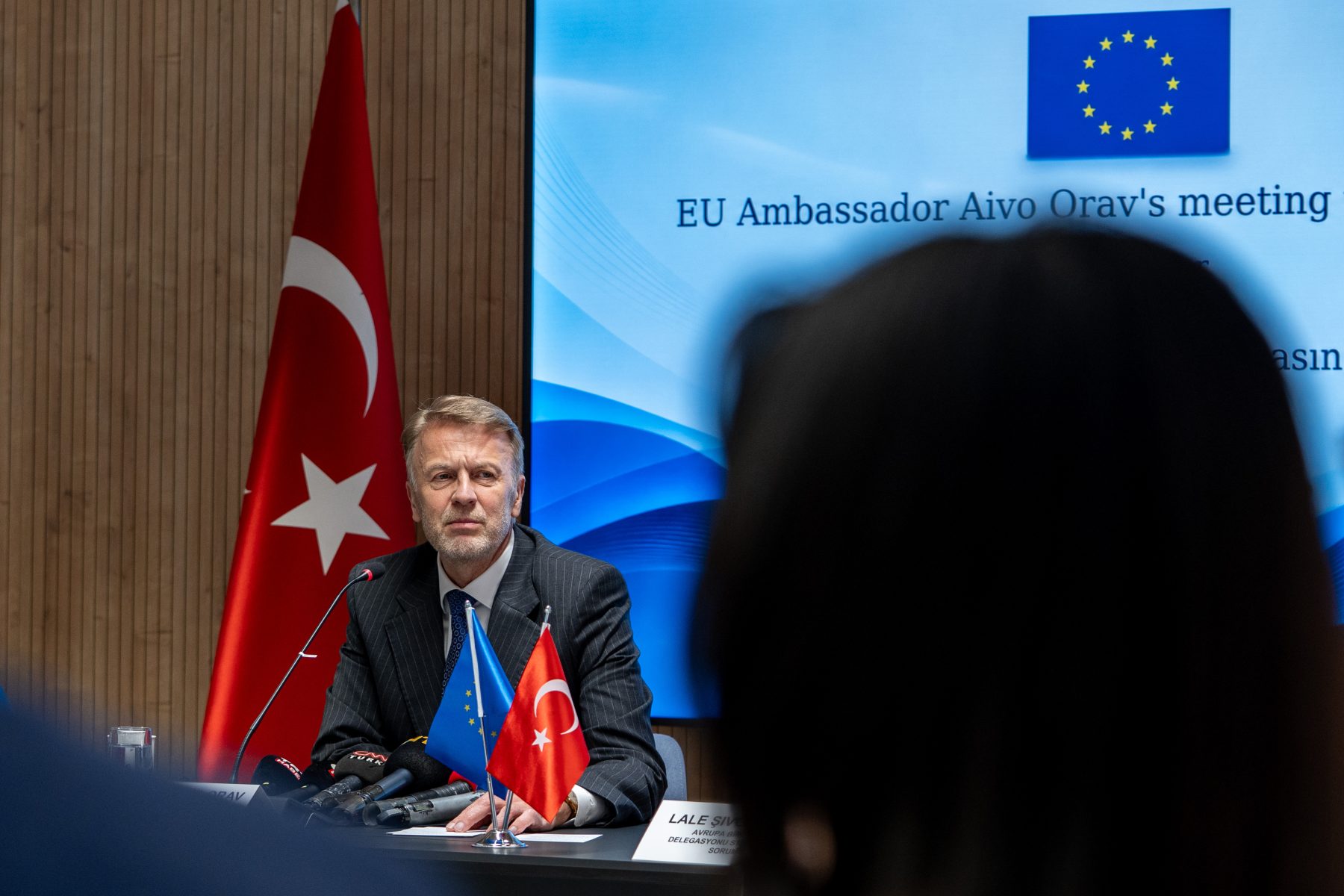 AB'den Vize Serbestisi Açıklaması: Üst Düzey Talimat Verildi